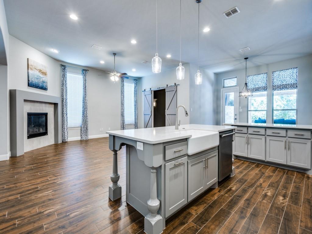 Mustang Lakes Ph One - Residential