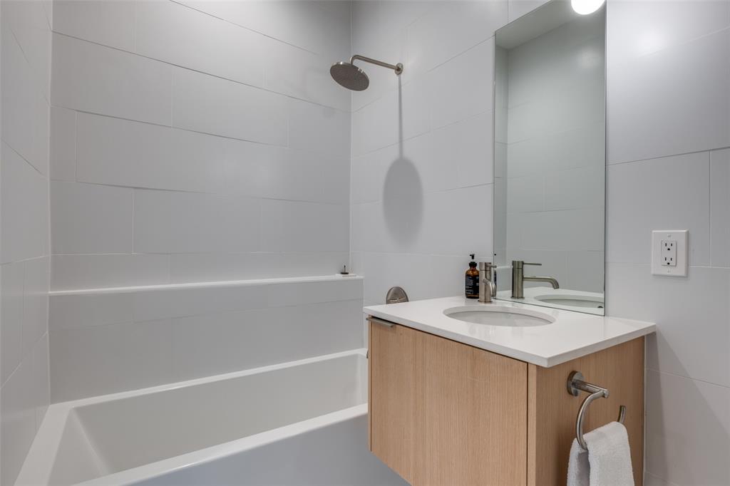 Belmont Park - Residential Lease