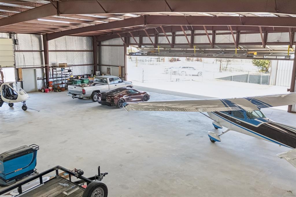 Hicks Airfield - Residential