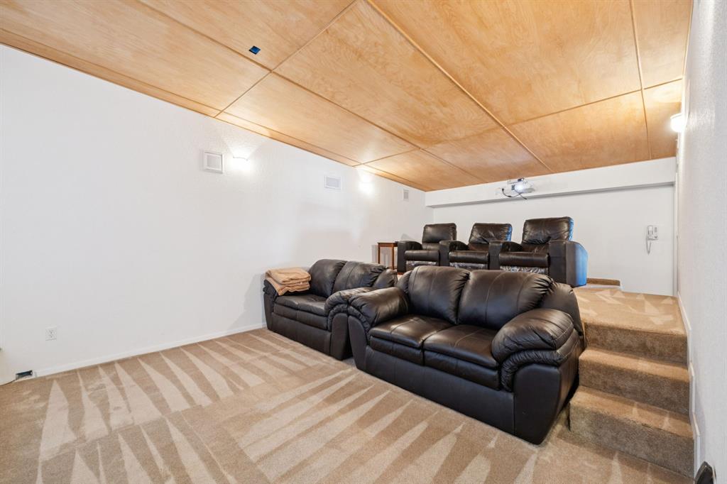 Hicks Airfield - Residential