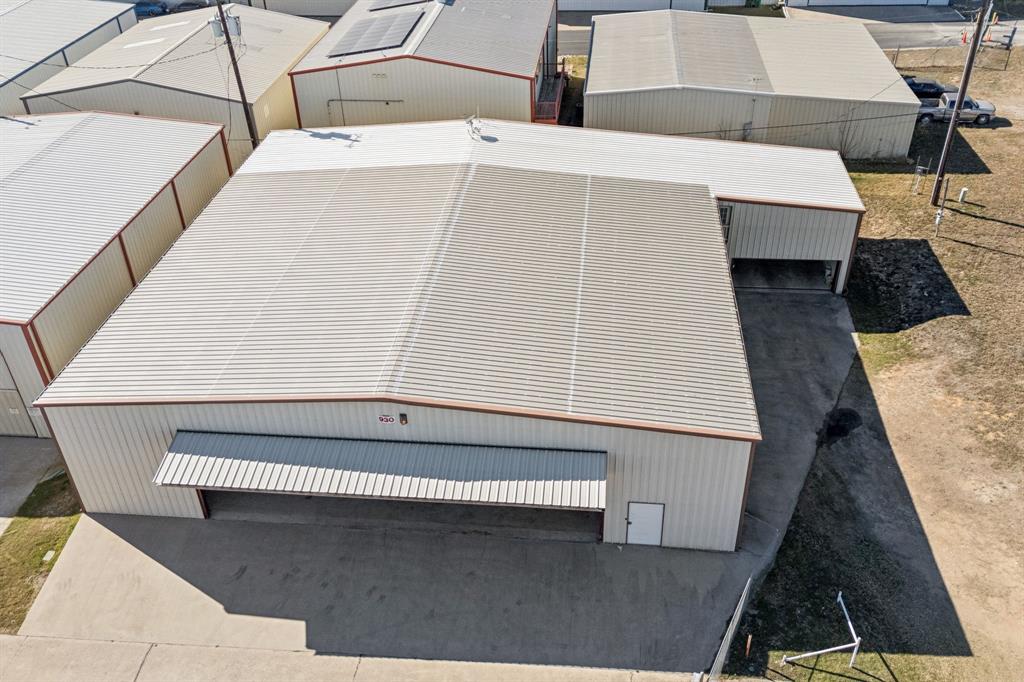 Hicks Airfield - Residential