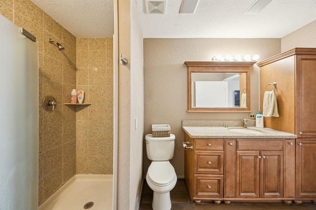 Hicks Airfield - Residential