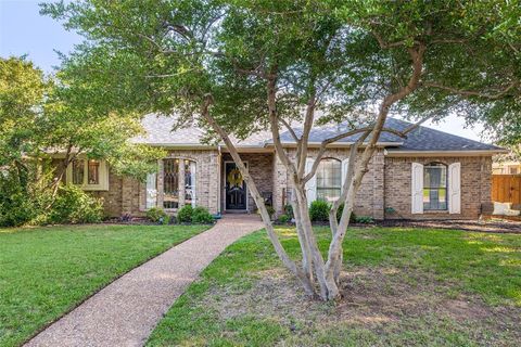 1225 Cloudy Sky Lane Lewisville TX 75067