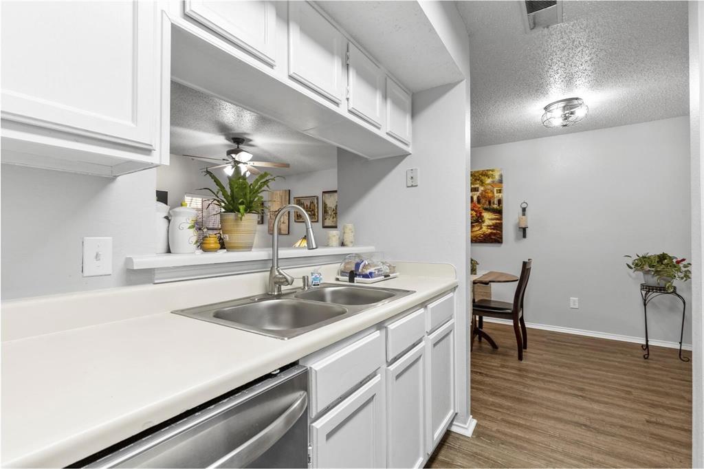 Heights Condo The - Residential