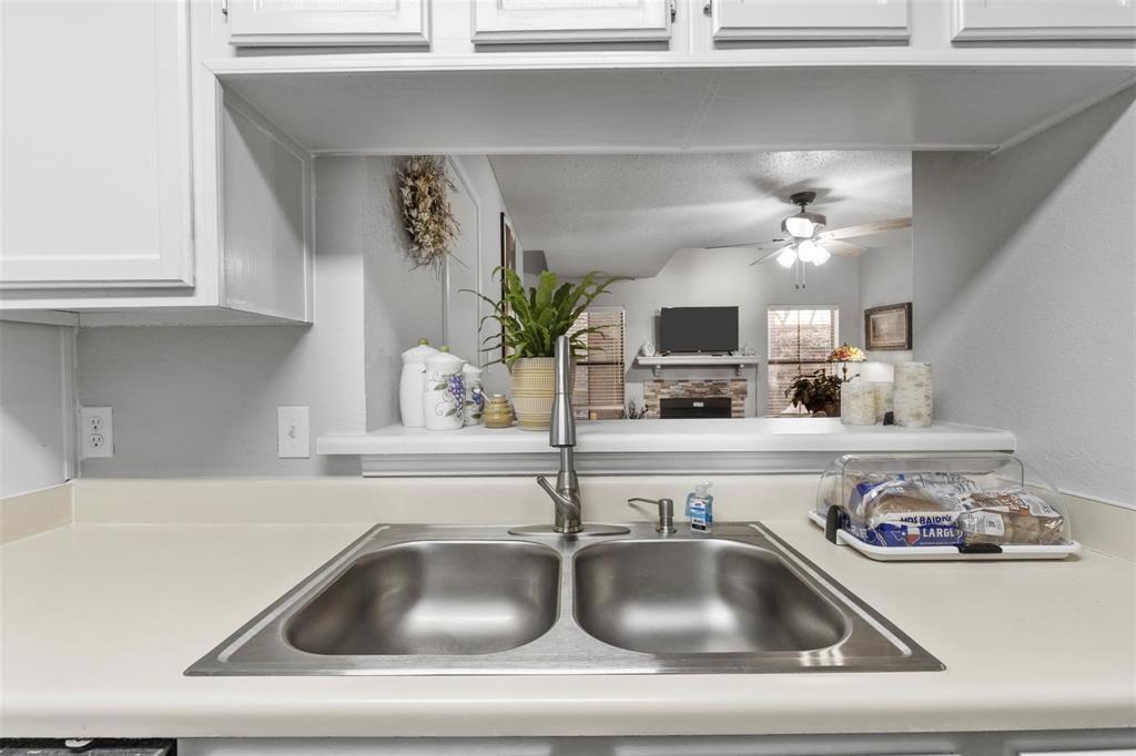 Heights Condo The - Residential