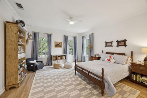 Tiny photo for 3818 Shenandoah Street, Highland Park, TX 75205 (MLS # 21189681)