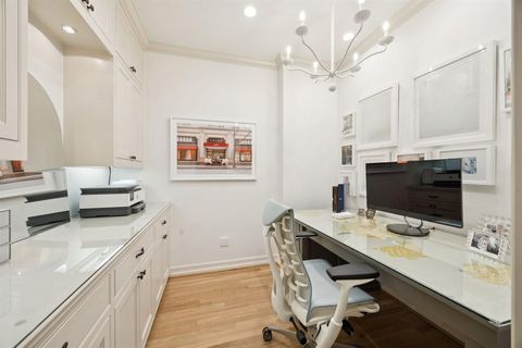 Tiny photo for 3818 Shenandoah Street, Highland Park, TX 75205 (MLS # 21189681)