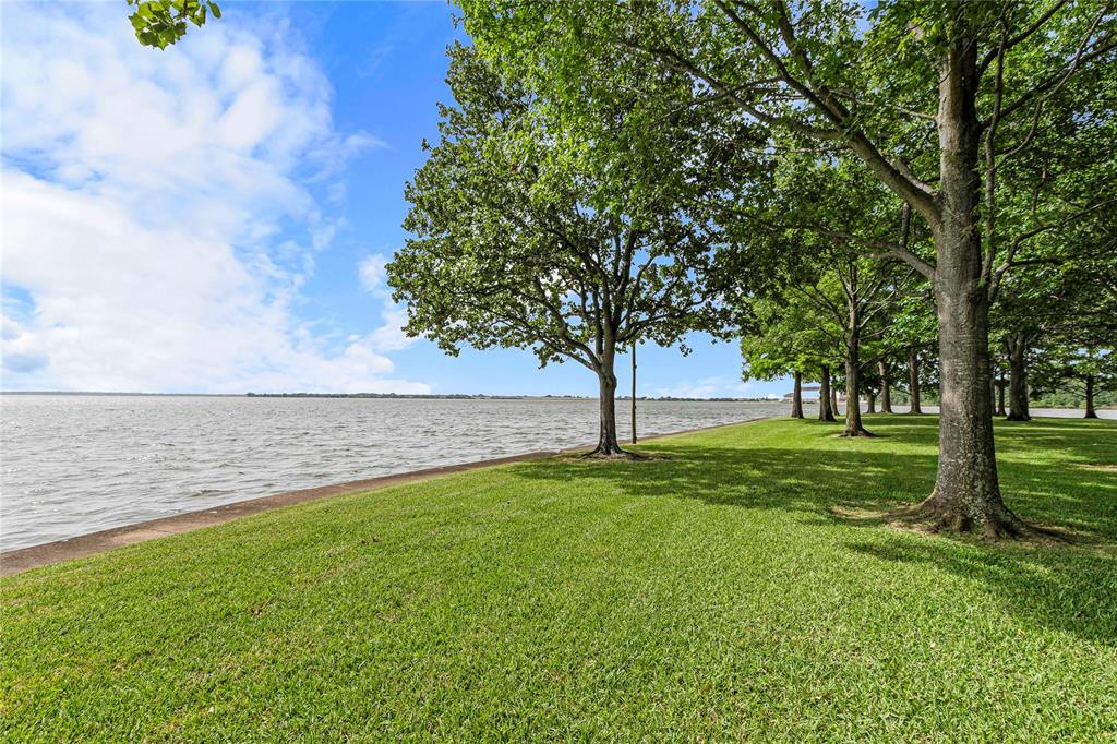 Arrowwood Waters - Residential