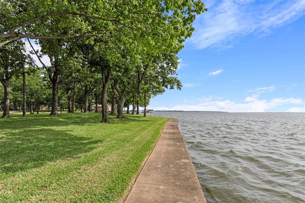 Arrowwood Waters - Residential