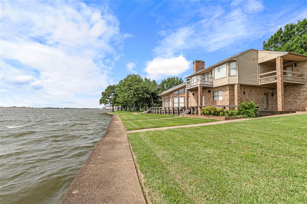 Arrowwood Waters - Residential