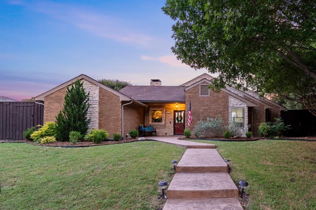 3716 Solarium Place