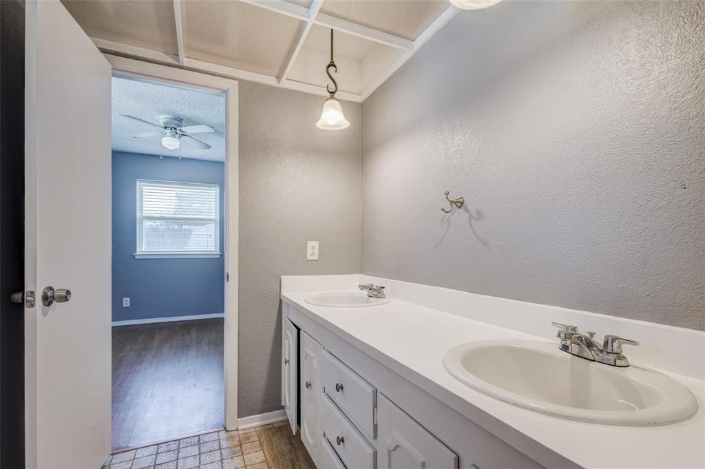 Meadowbrook East Add - Residential