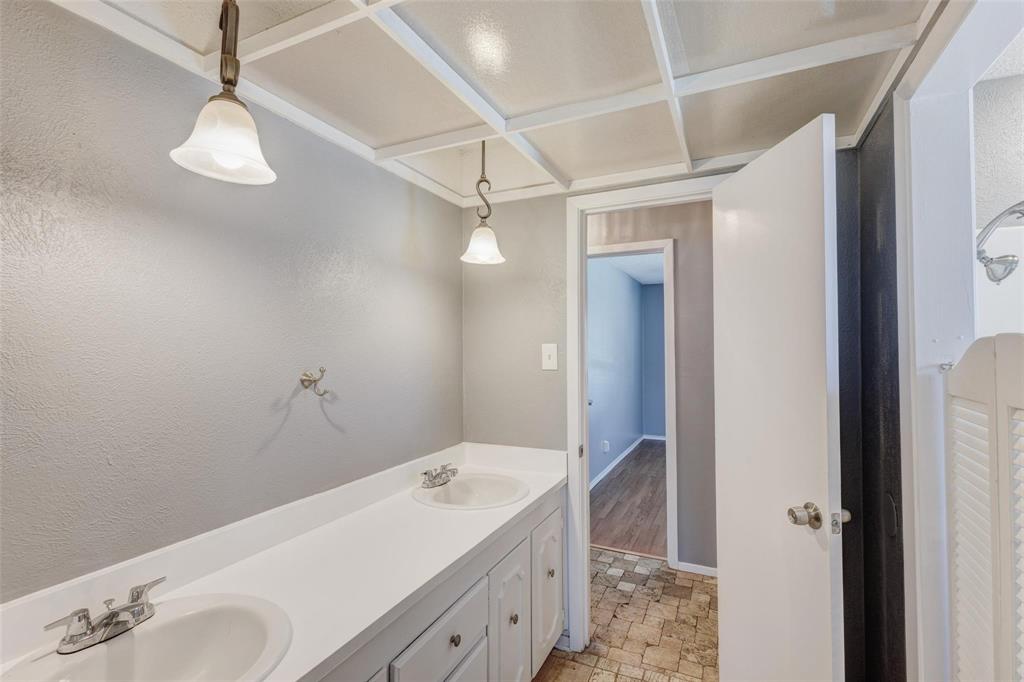 Meadowbrook East Add - Residential