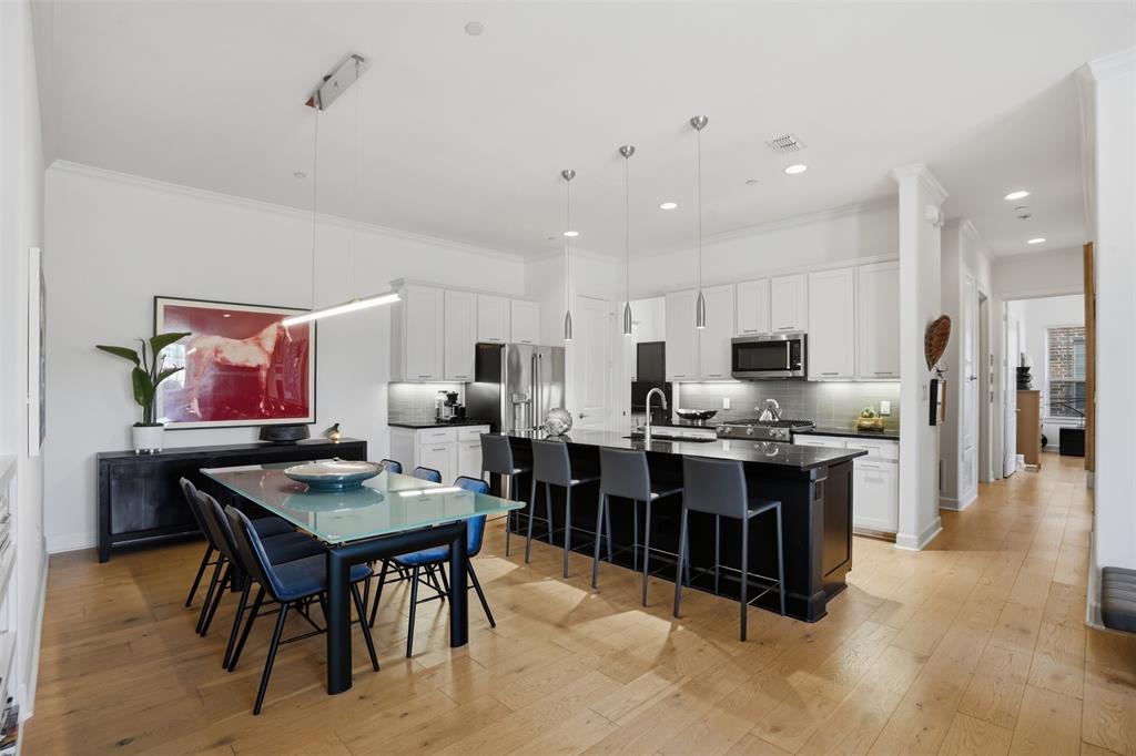 Meridian Square Association Inc - Residential