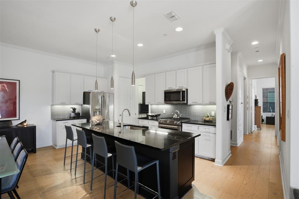 Meridian Square Association Inc - Residential