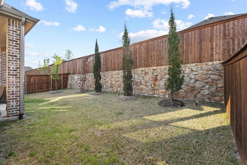 Gateway Village - The Reserve - Residential