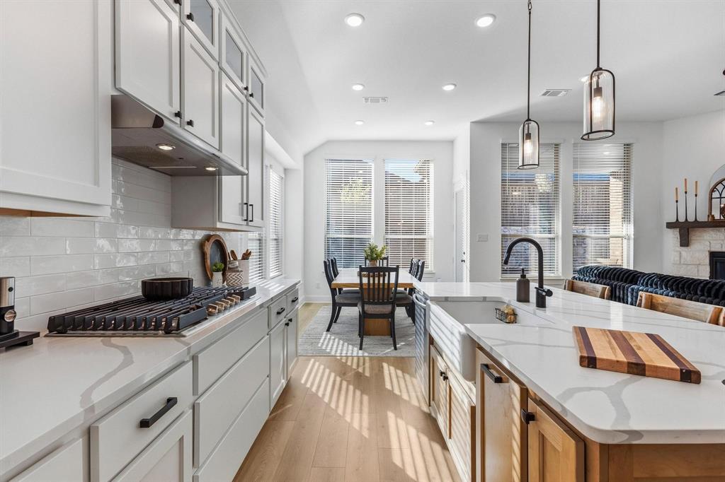 Gateway Village - The Reserve - Residential