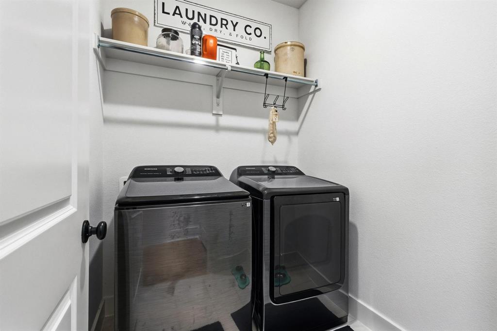 Gateway Village - The Reserve - Residential