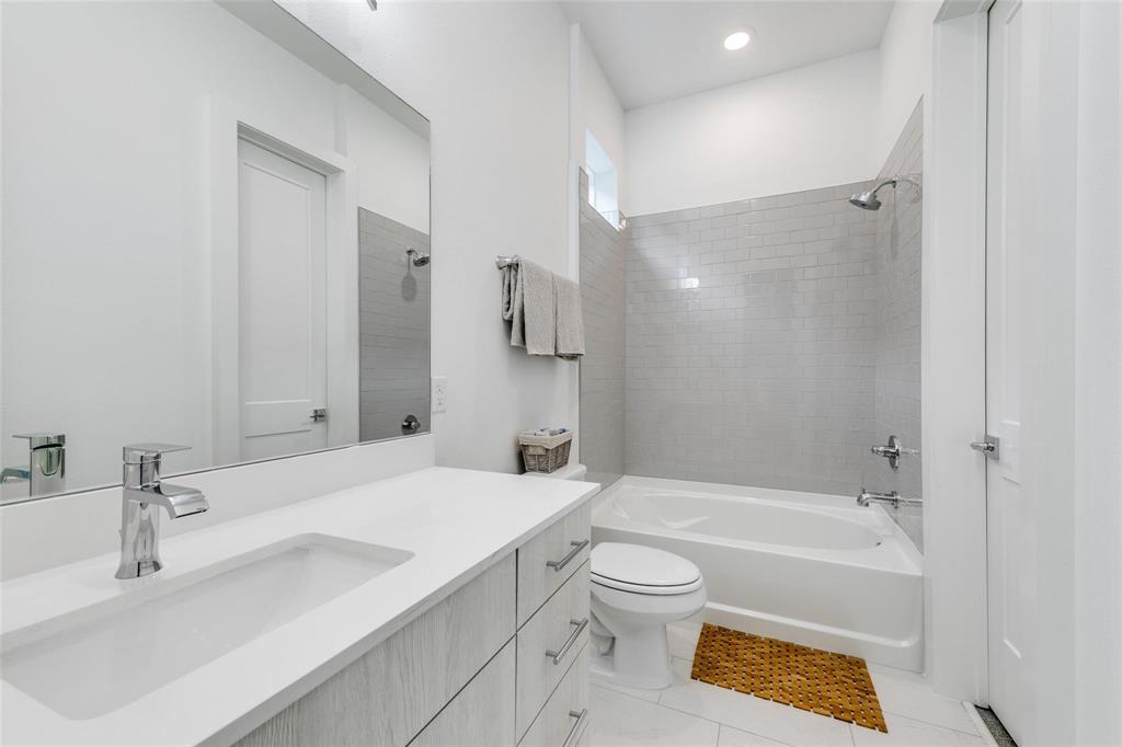 Roseland Patio Condos - Residential