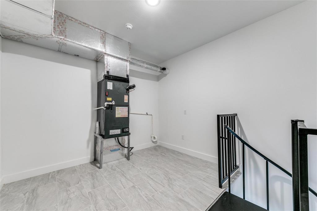 Roseland Patio Condos - Residential