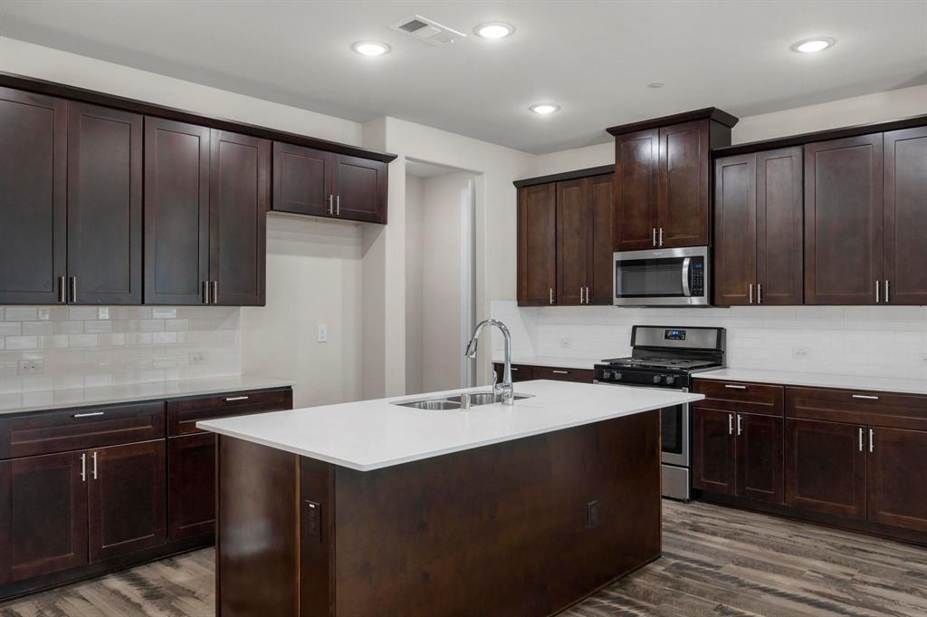 Parkview Lane - Residential