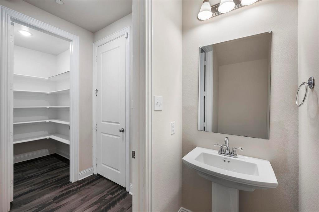 Parkview Lane - Residential