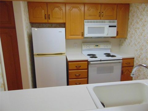 Tiny photo for 12806 Midway Road #2020, Dallas, TX 75244 (MLS # 21198217)