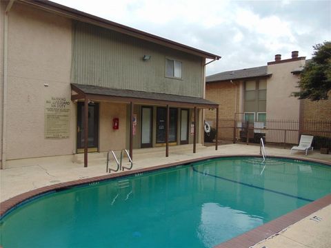 Tiny photo for 12806 Midway Road #2020, Dallas, TX 75244 (MLS # 21198217)