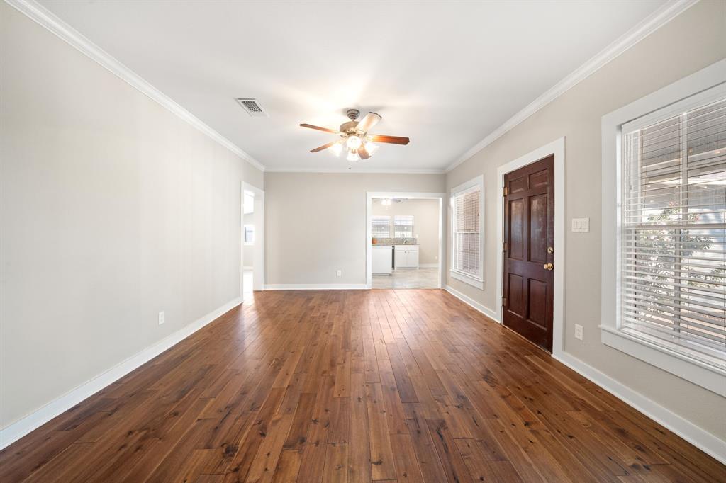 Cerf Ennis - Residential