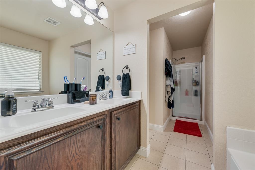 Verandah Ph I C - Residential