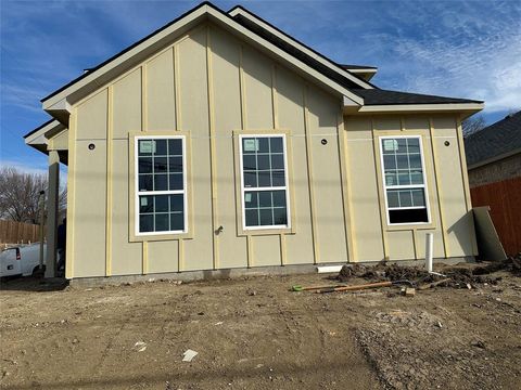 A home in Grand Prairie