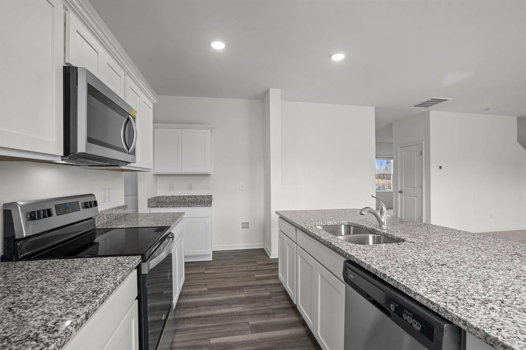 Cattleman's Crossing - Residential