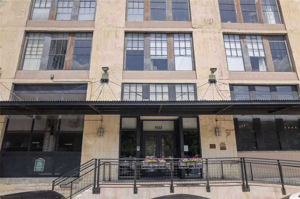 1122 Jackson Street 1103