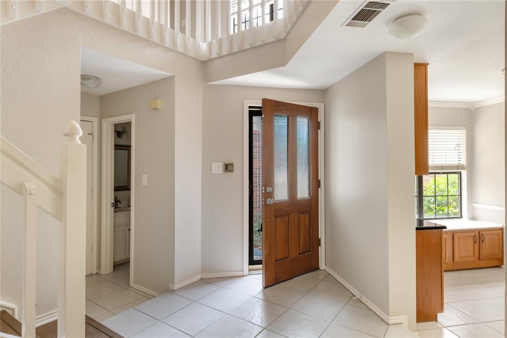 402 Santa Fe Trail 37