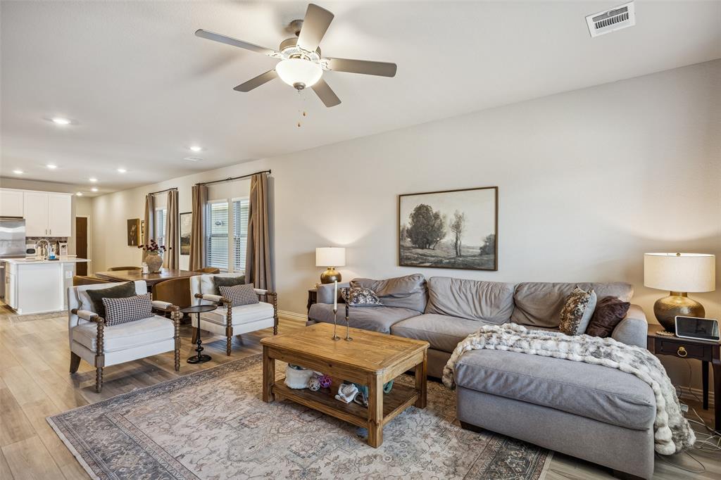 Lakehaven Ph 1 - Residential