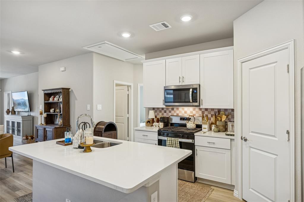 Lakehaven Ph 1 - Residential