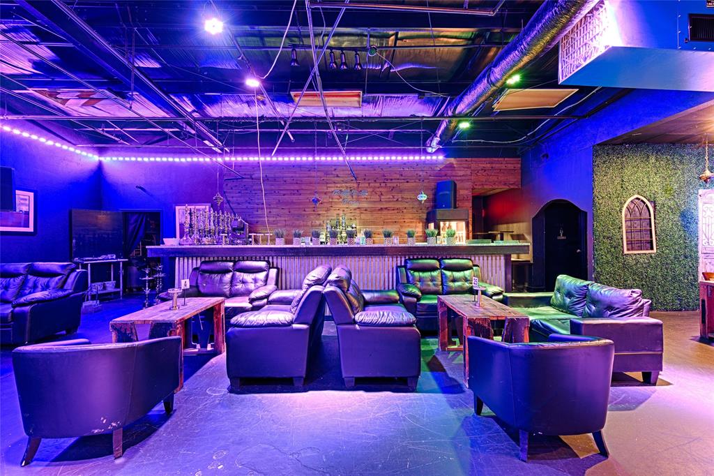 1201 Main Street 230