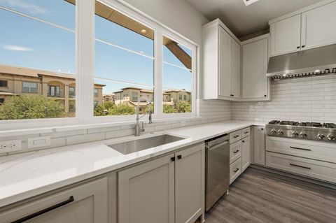 Tiny photo for 424 Northwood Drive, Flower Mound, TX 75022 (MLS # 21016222)