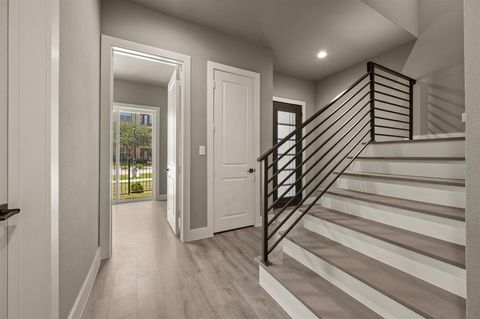 Tiny photo for 424 Northwood Drive, Flower Mound, TX 75022 (MLS # 21016222)