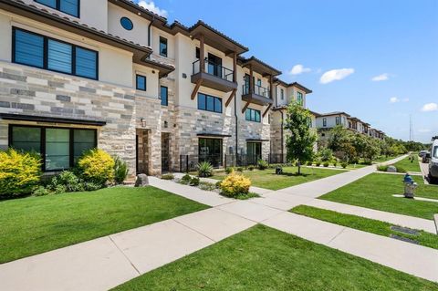 Tiny photo for 424 Northwood Drive, Flower Mound, TX 75022 (MLS # 21016222)