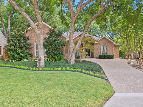 Photo of 2702 Woodstream Lane, McKinney, TX 75072 (MLS # 21384094)
