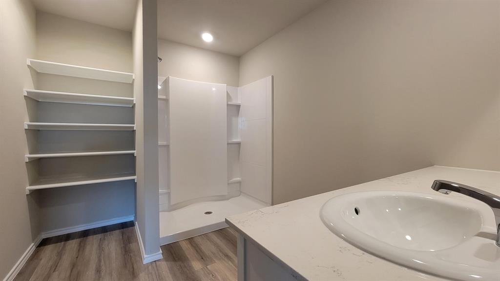 Longhorn Estates - Residential