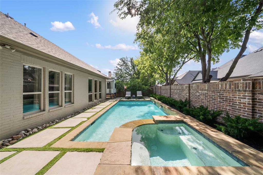 3662 Hickory Grove Lane