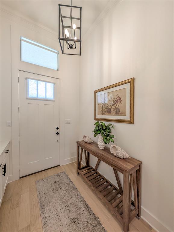 9070 Shallow Cove