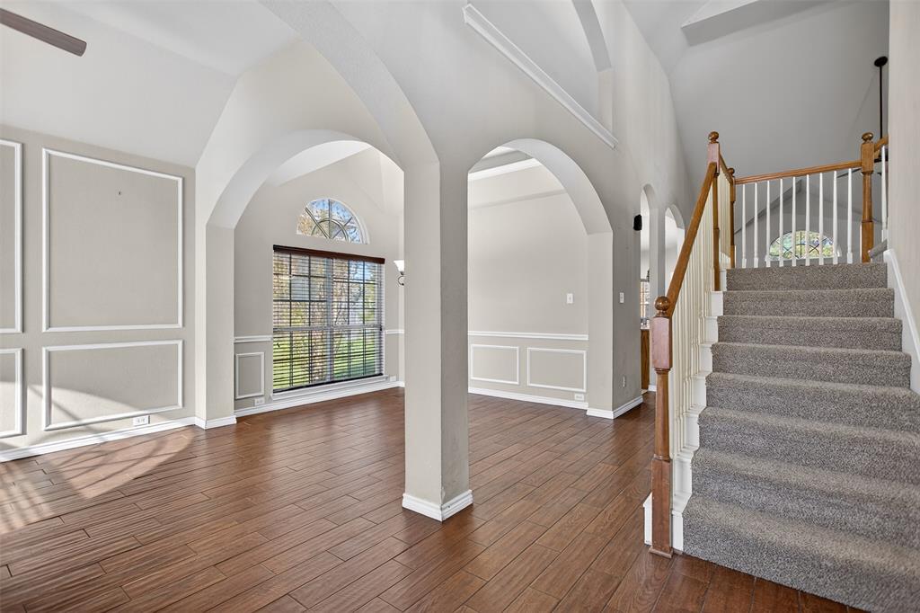 2102 Pecan Ridge Drive