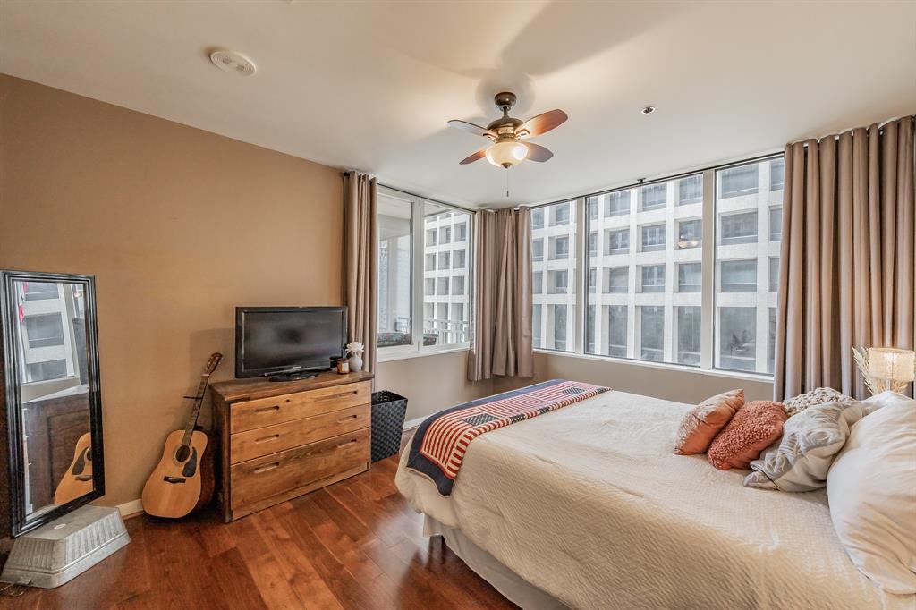 Metropolitan 1200 Main St Condo - Residential