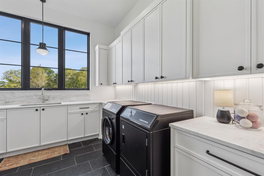 Creekview Estates - Residential