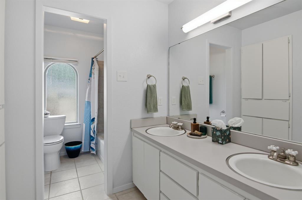 Russ Lo Valley Add - Residential