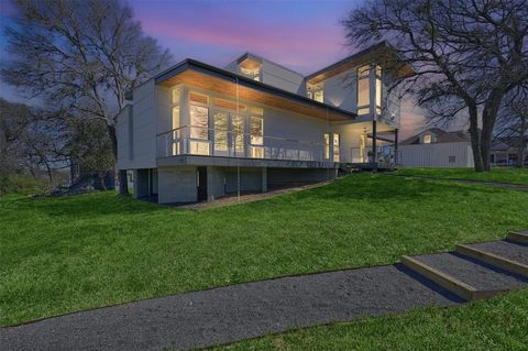 715 N Elm Street Sherman TX 75090