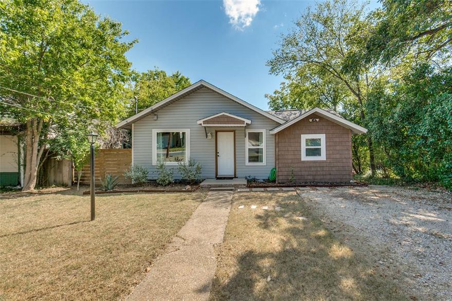 Charming Rental in Little Forest Hills – Walk or bike to White Rock Lake!
Discover this delightful home nestled in the heart of Little Forest Hills, one of Dallas’s most sought-after neighborhoods. Just a short stroll to the Dallas Arboretum, or a vibrant mix of shops and restaurants. The perfect location for a blend of nature and city living.  This quaint cottage includes a spacious backyard with a storage building – ideal for hobbies or extra gear.  French door opens to a wrap-around deck overlooking the yard.  Inviting layout with plenty of natural light and character throughout.  Stainless steel refrigerator included. Space in kitchen for full size washer and dryer.  Whether you're relaxing on the deck or exploring the nearby trails and gardens, this home offers a lifestyle that's both peaceful and connected.